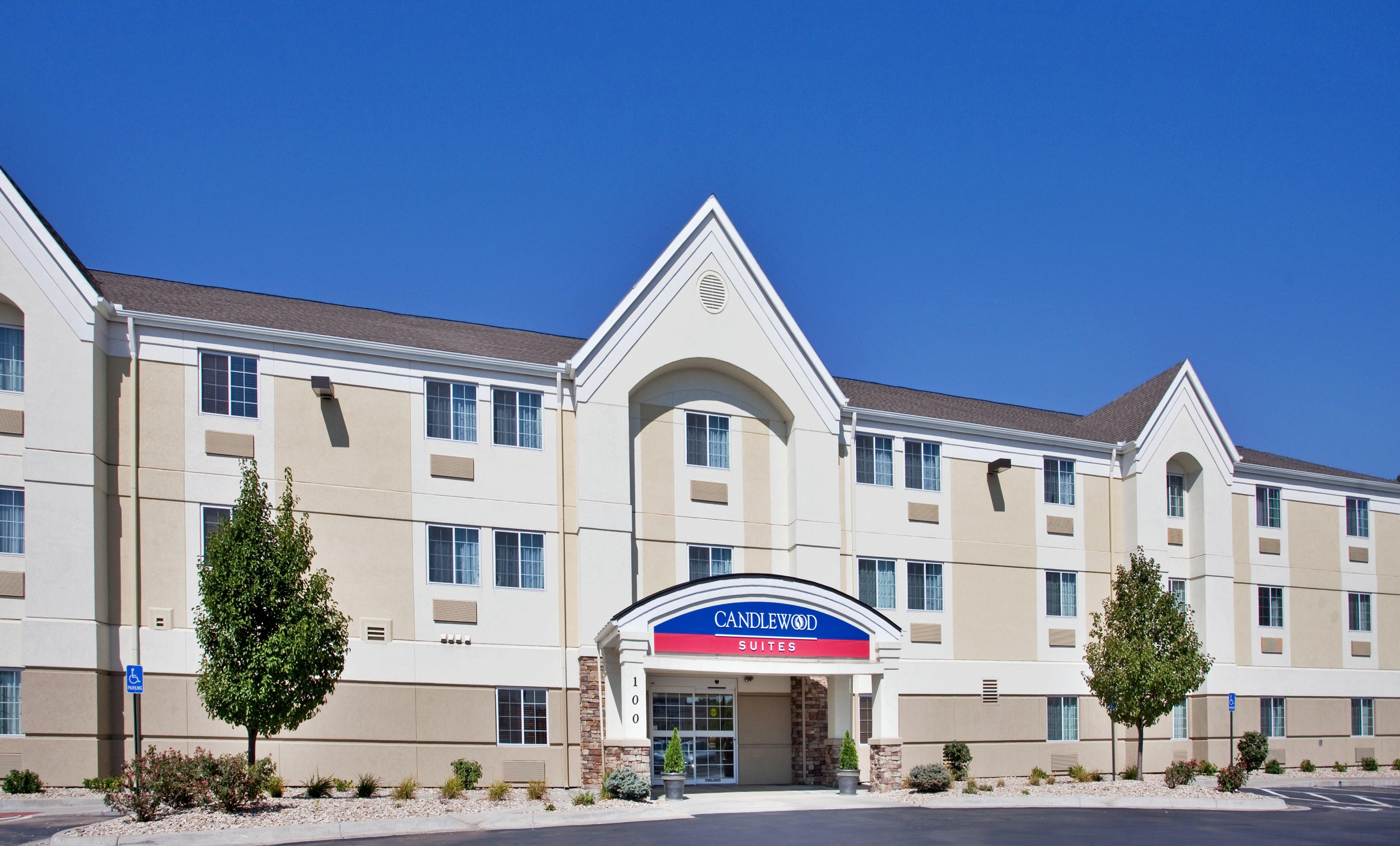 Candlewood Suites Junction City - Ft. Riley By Ihg מראה חיצוני תמונה